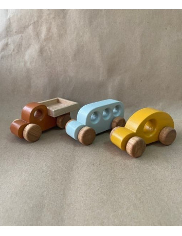 Montessori Uyumlu Ahşap Araba Seti – El İşçiliği ve Doğal Ahşap Oyuncak