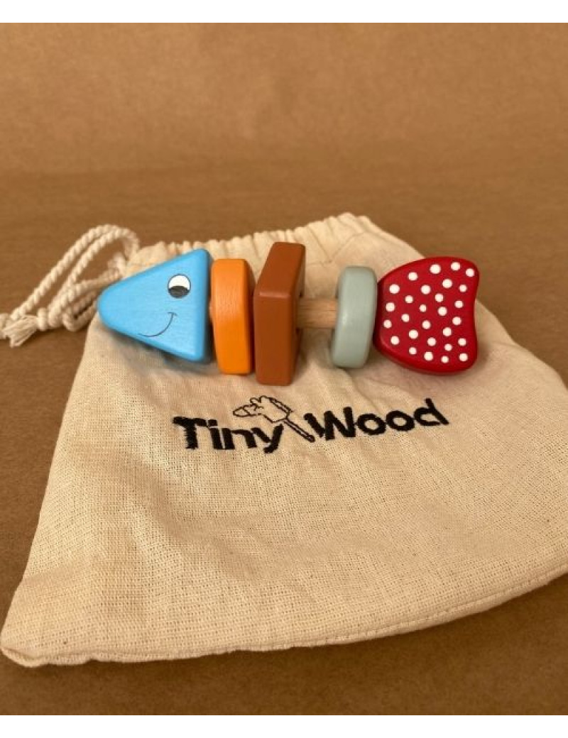 Doğal Ahşap Balık Çıngırak – El Yapımı, Montessori Uyumlu Bebek Oyuncağı | Tiny Wood